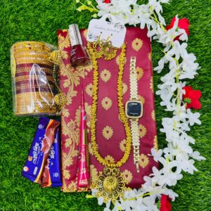 আকর্ষণীয় শাড়ী গিফট কম্ব সেট